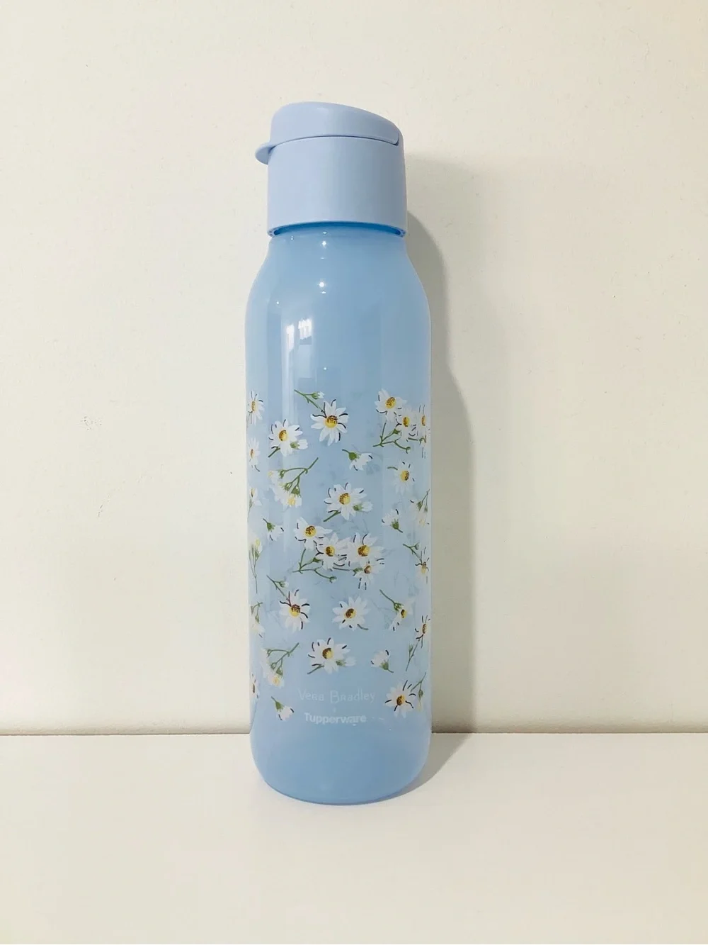Vera Bradley + Tupperware Water Bottle & Sandwich Keeper~ Falling Daisies